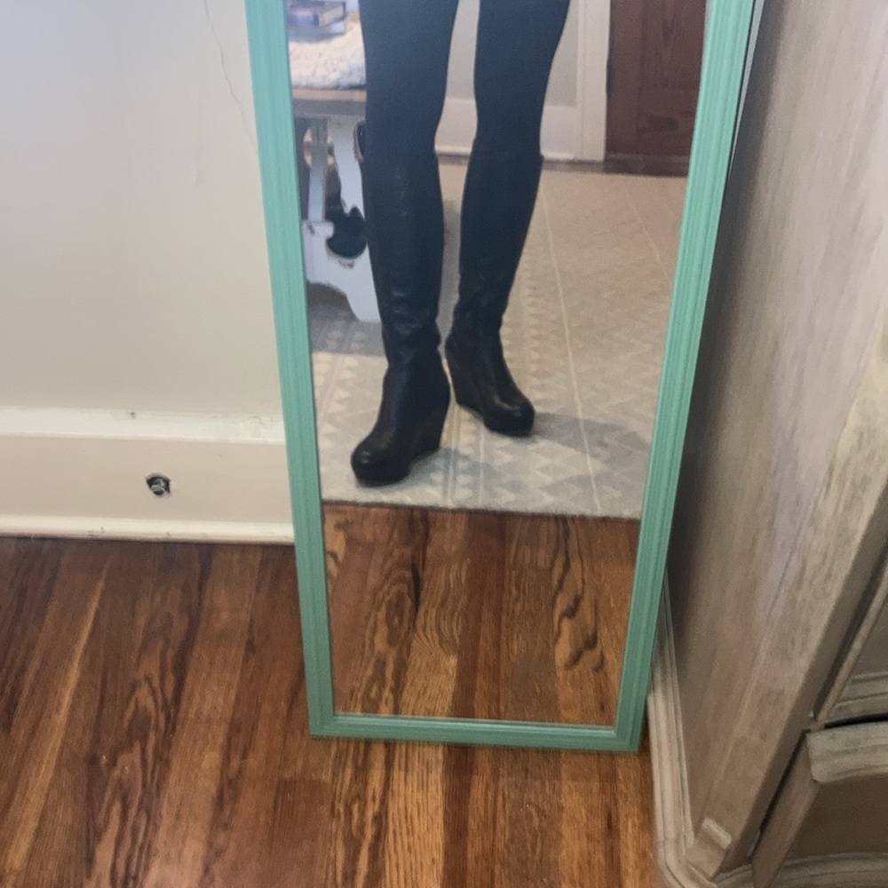 Aldo Black Platform Boots - Picture 3 of 9